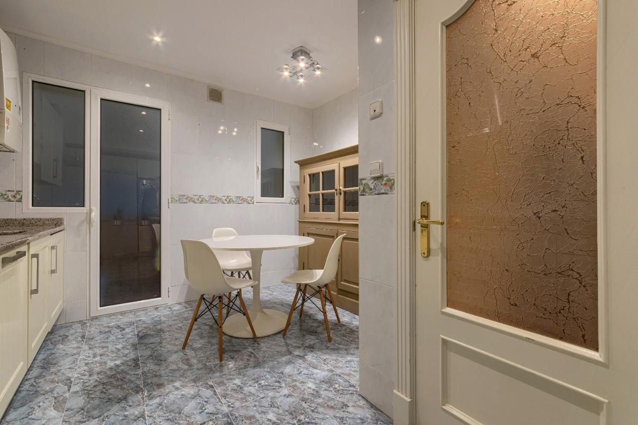 Appartement Bailen Reformado Elegante Con Wifi à Bilbao Extérieur photo
